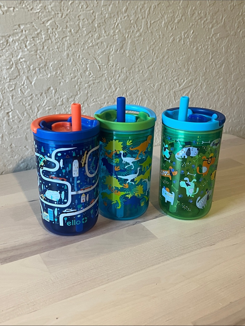 Kids Straw Cup – Blue/Green Dinosaur & Animal Designs